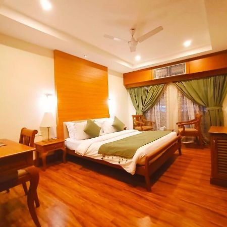 Hill Palace Hotel & Spa Kochi Eksteriør billede