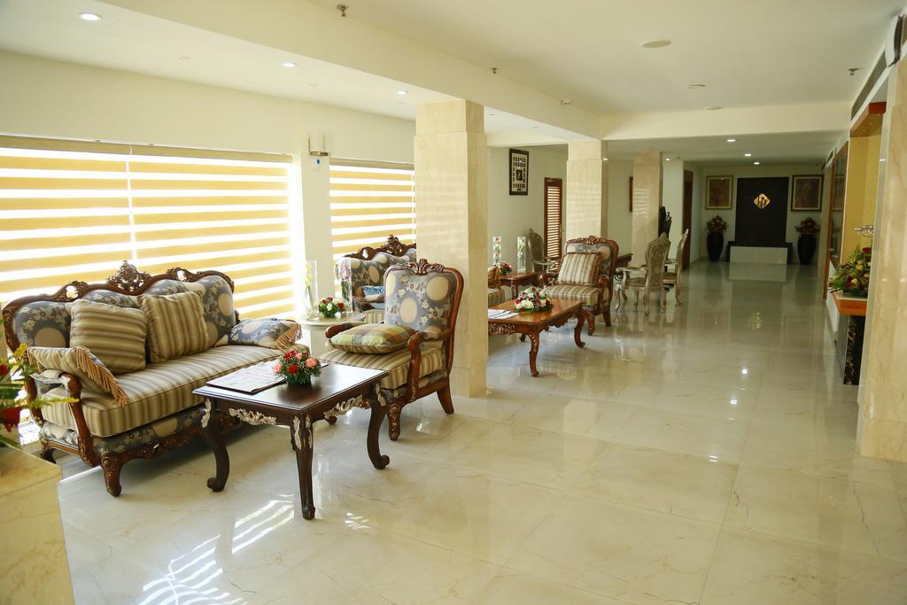 Hill Palace Hotel & Spa Kochi Eksteriør billede