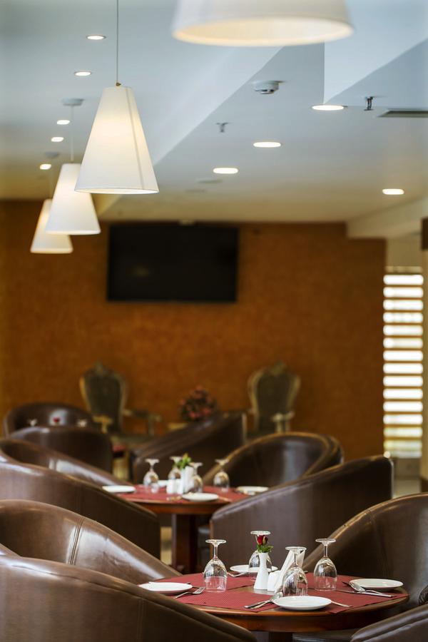 Hill Palace Hotel & Spa Kochi Eksteriør billede